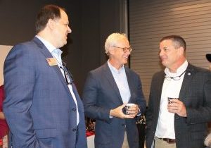 052726 tourism breakfast