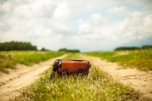 road-fashion-vintage-bag